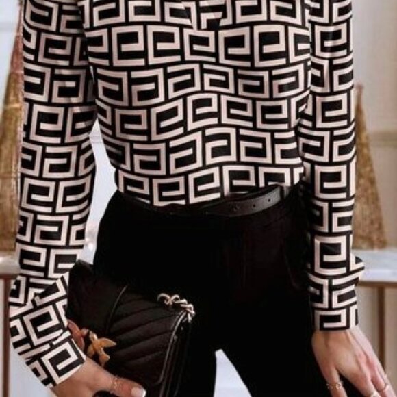 NWT STYLEWE Black & Light Pink Geometric Pattern Long Sleeve V Neck Blouse Sz L - Picture 2 of 8